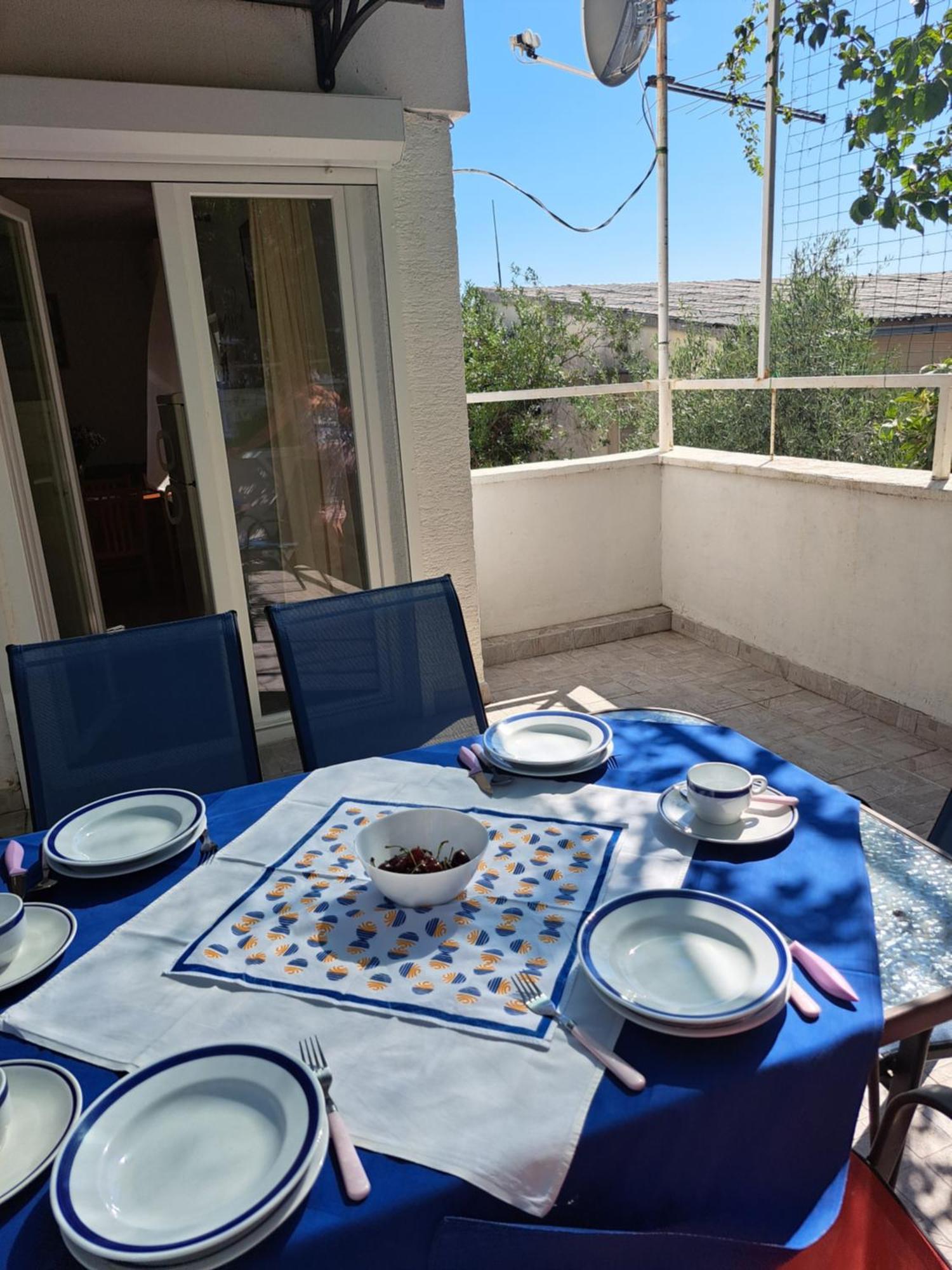 Cuzela-Papata Apartments Tisno Exterior photo