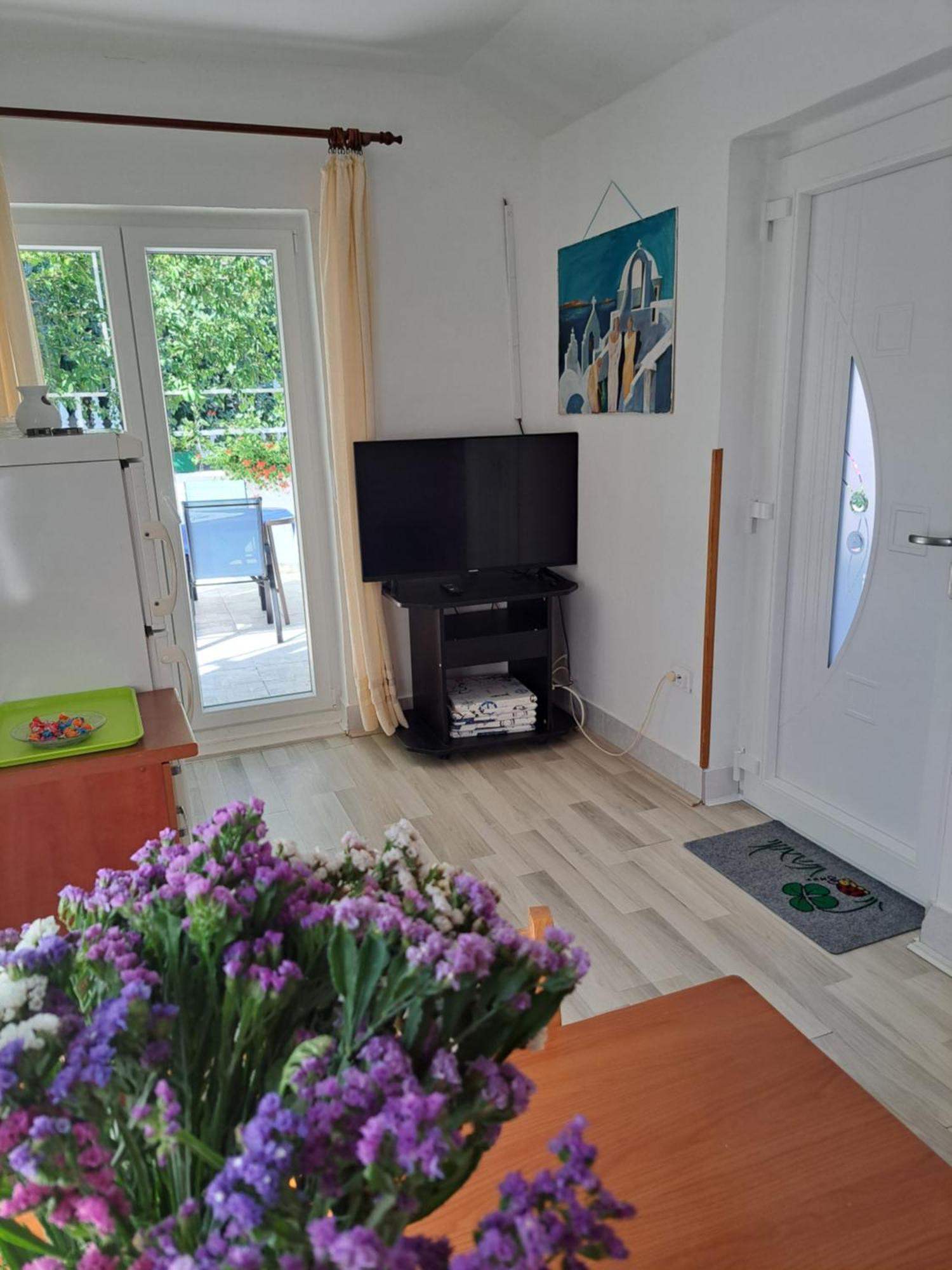 Cuzela-Papata Apartments Tisno Room photo